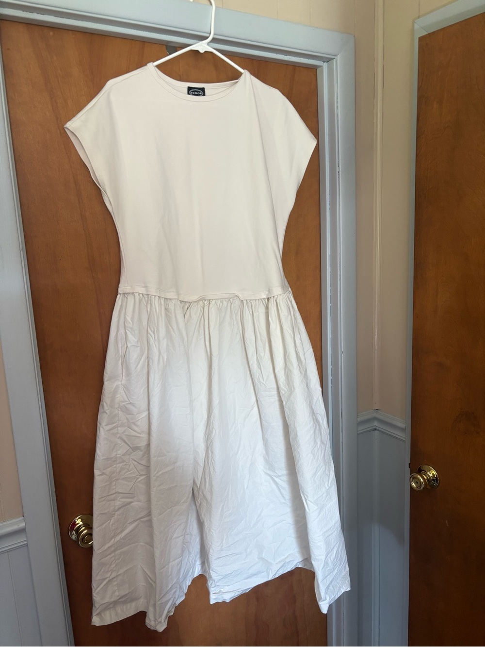 Scoop Brand  White Cap-Sleeve Midi Dress